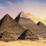 Rätselhafte Felskammern und neue Gräber in Ägypten entdeckt