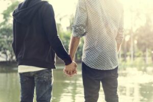 Wie Dating-Seiten und - Plattformen Gay Dating einfacher machen