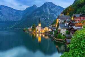 Mit dem Auto durch Österreich: Die schönsten Routen und Sehenswürdigkeiten