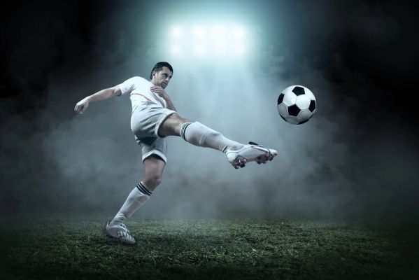 Mode, Medien, Mitgefühl: Warum Fußball in Deutschland immer populär bleibt Mode, Medien, Mitgefühl: Warum Fußball in Deutschland immer populär bleibt