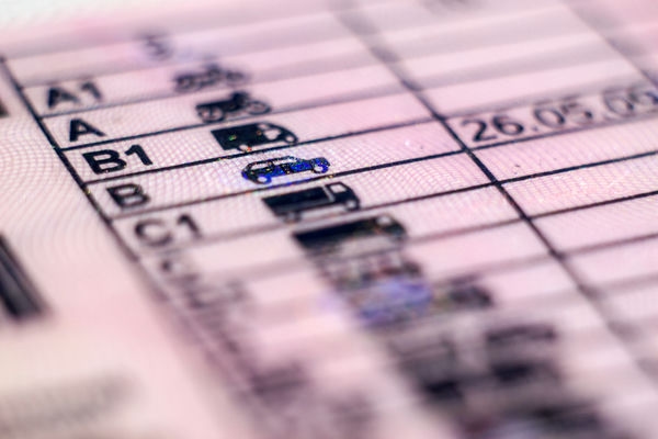 der Führerschein in Nahaufnahme auf die Klassen B und B1 und C1