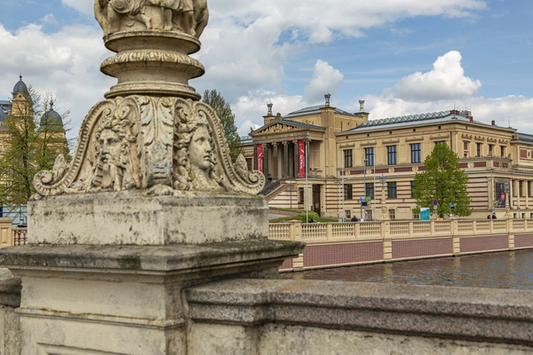 ein Blick auf das Landesmuseum von Schwerin